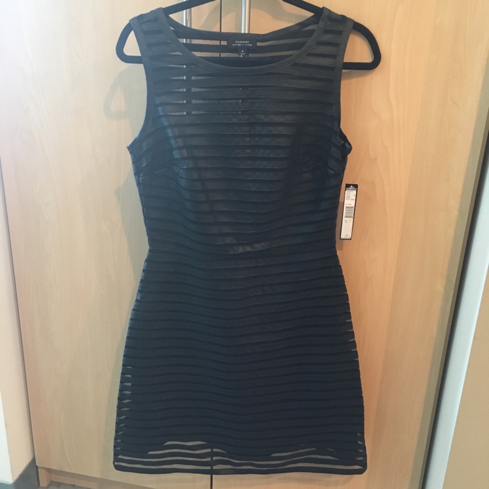Tahari black dress brand new, size 8